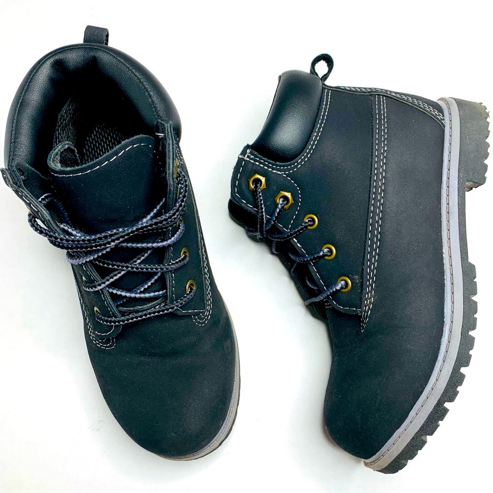Black Boots